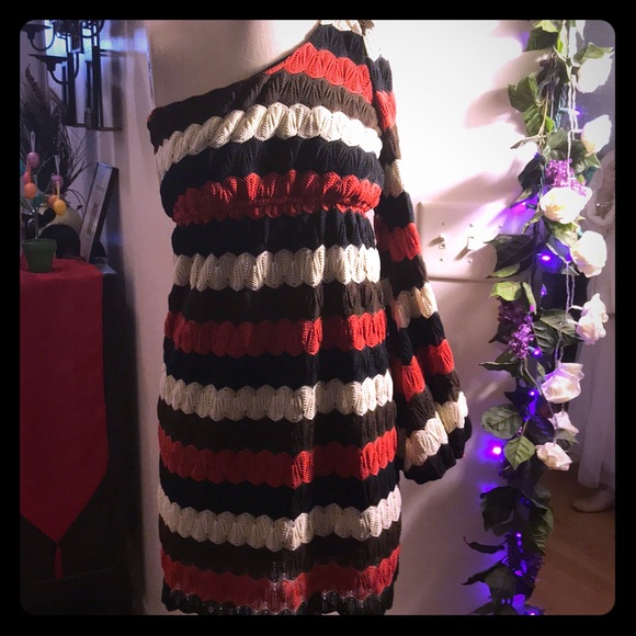 Judith March One Shoulder Dress - Picture 3 of 4